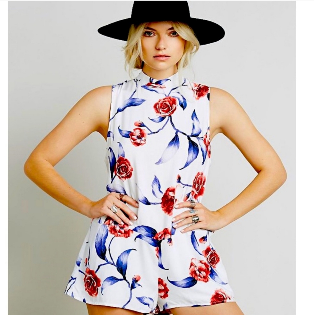 Free People White Floral Boho Backless Sleeveless Romper Shorts